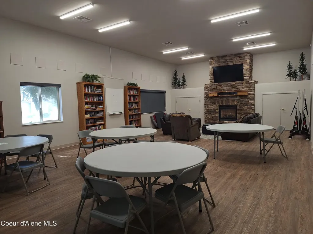 74 Bellflower Court Blanchard ID 83804