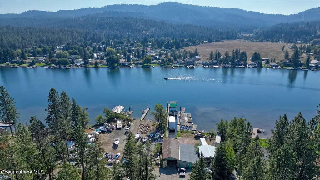 6722 E Marine Drive Post Falls ID 83854