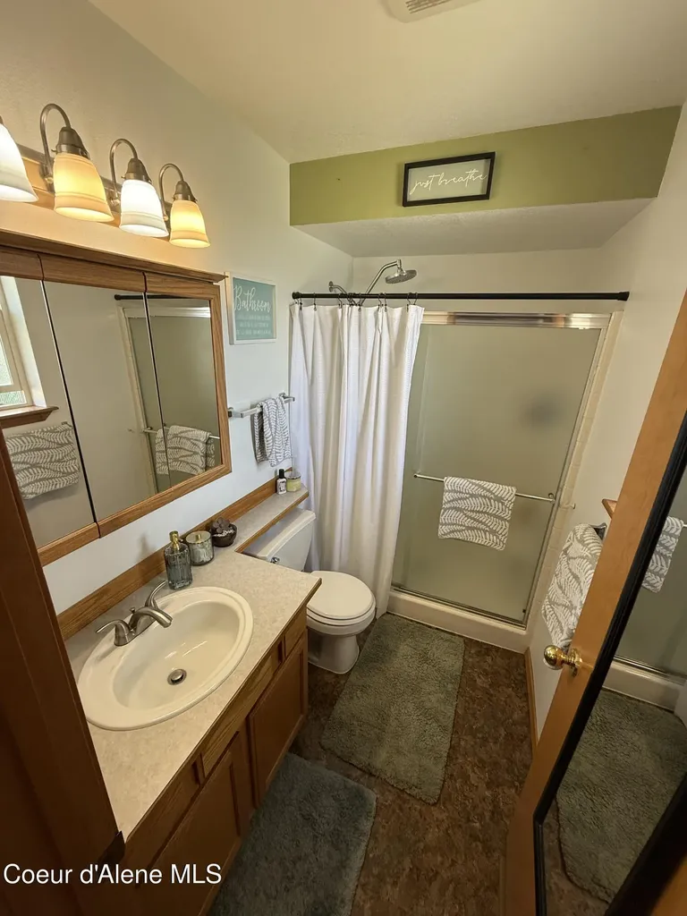 2615 N Wickiup Drive Post Falls ID 83854