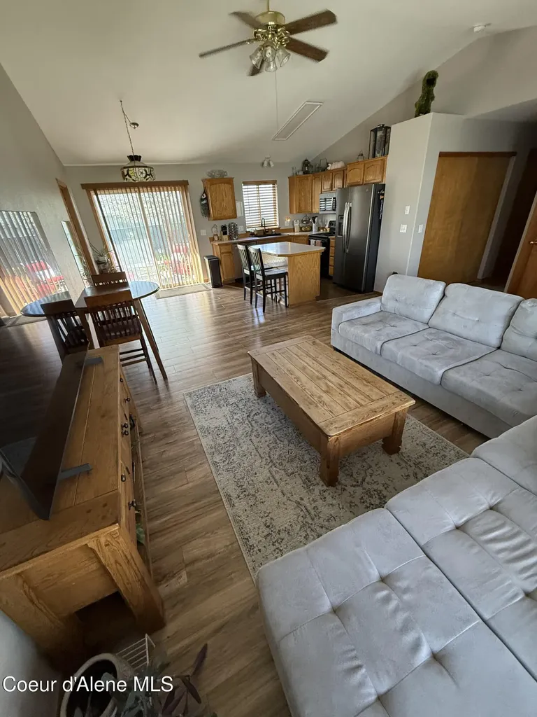 2615 N Wickiup Drive Post Falls ID 83854