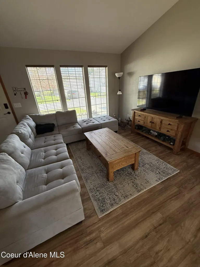 2615 N Wickiup Drive Post Falls ID 83854