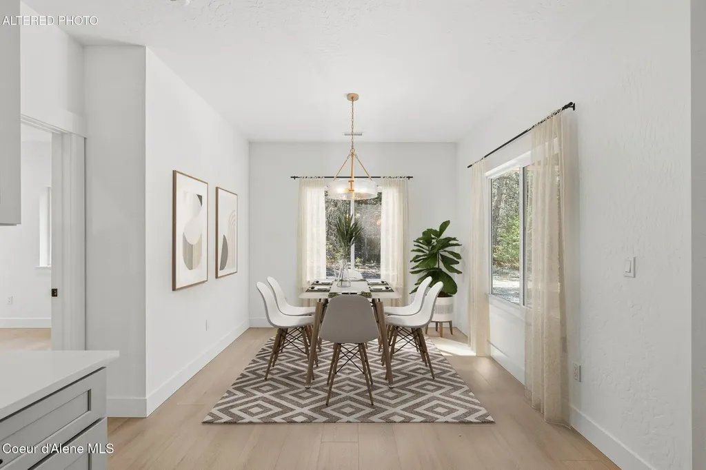 7705 E Howard Road Athol ID 83801