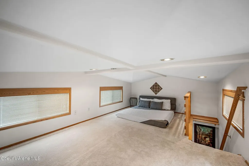 469010 Highway 95 Sagle ID 83860