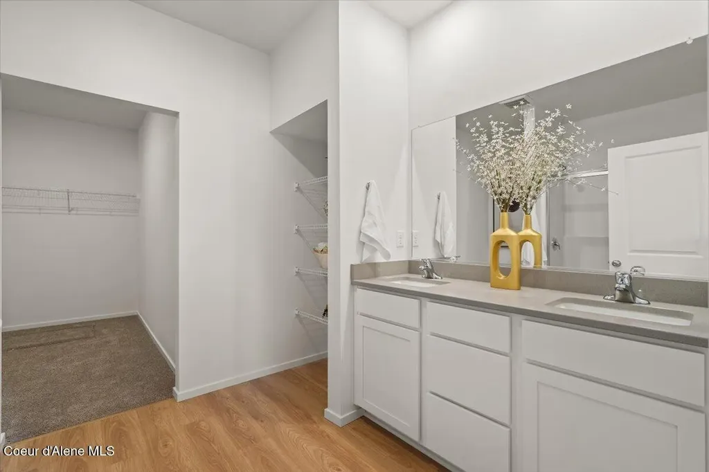 3472 N Columba Street Post Falls ID 83854