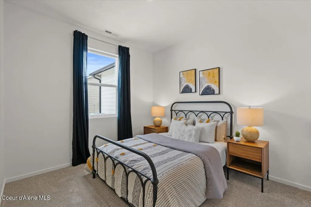 3472 N Columba Street Post Falls ID 83854