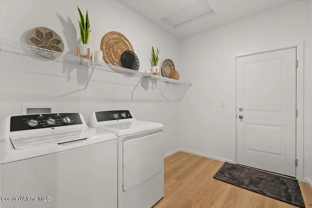 3472 N Columba Street Post Falls ID 83854
