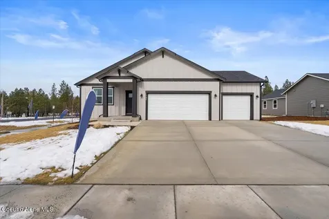 3472 N Columba Street Post Falls ID 83854