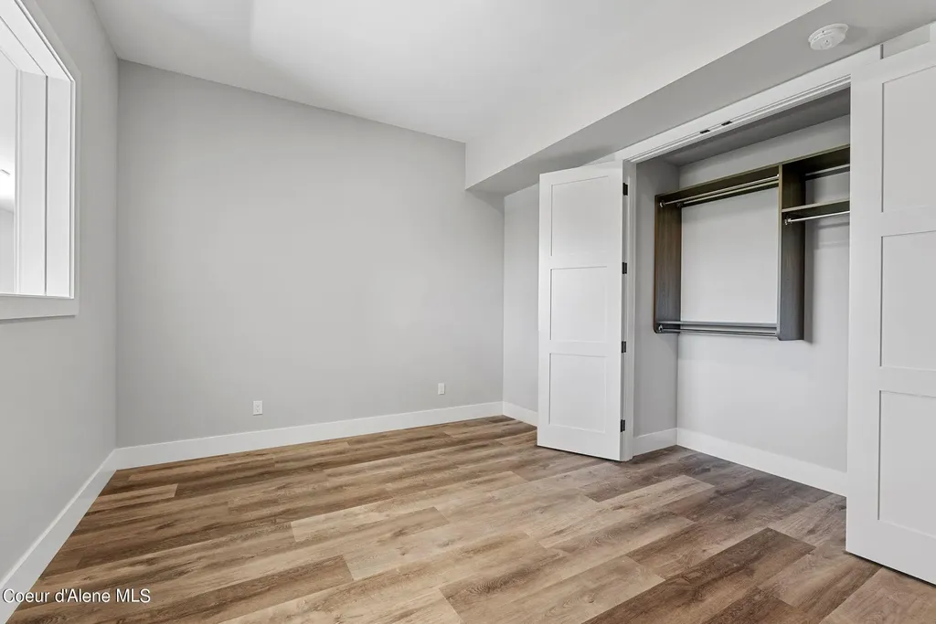 802 Sandpoint Avenue Sandpoint ID 83864