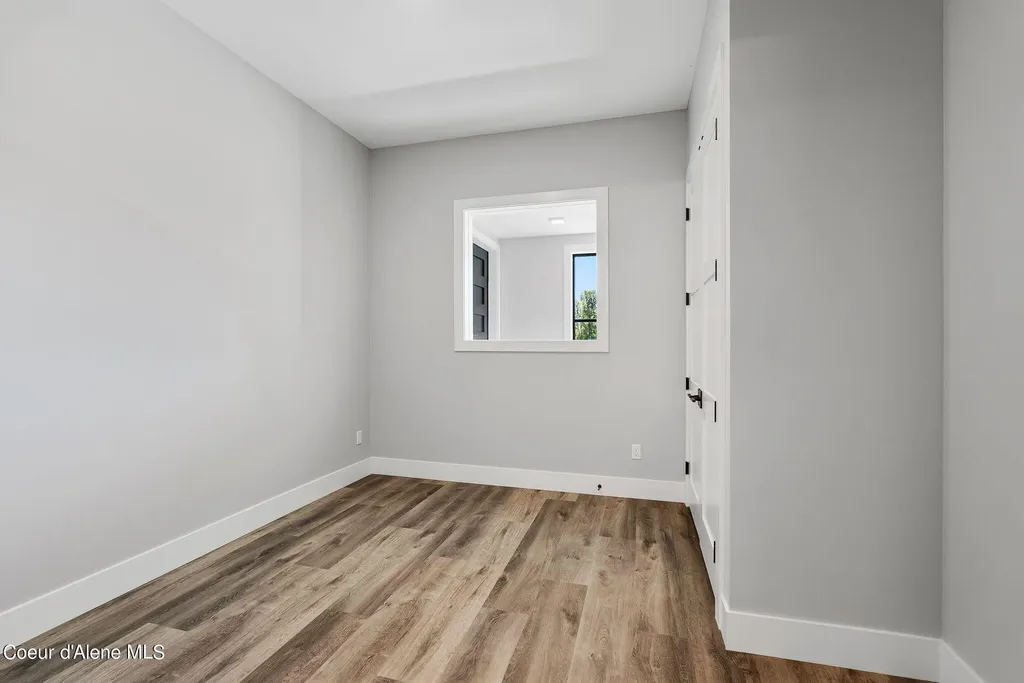 802 Sandpoint Avenue Sandpoint ID 83864