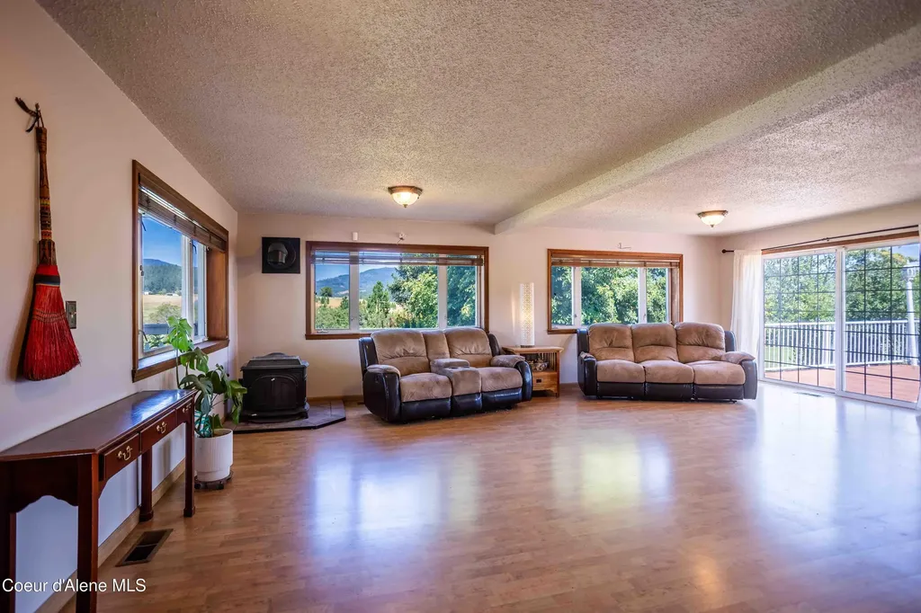 18850 W Elder Road Worley ID 83876