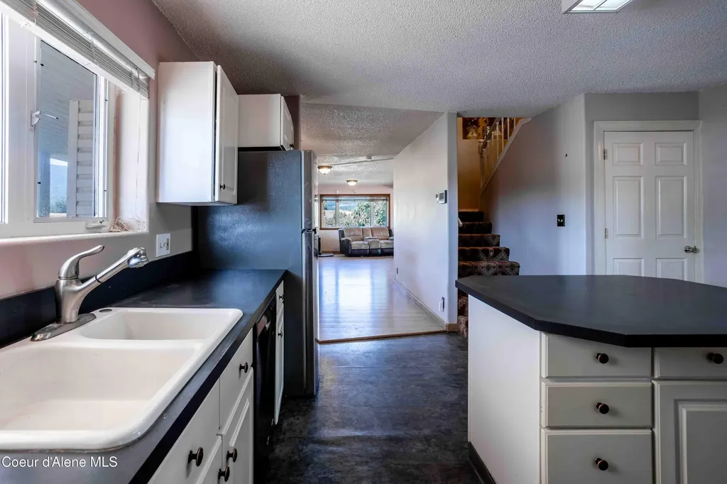18850 W Elder Road Worley ID 83876