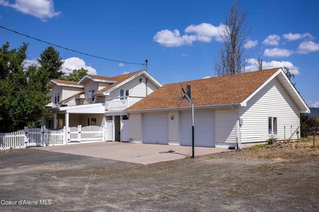18850 W Elder Road Worley ID 83876