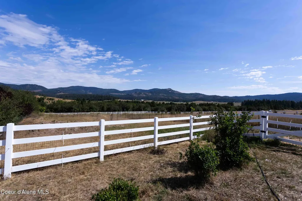 18850 W Elder Road Worley ID 83876