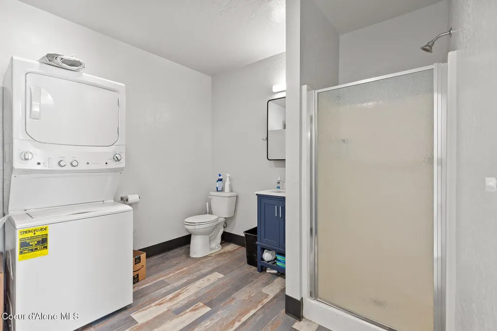 30500 N Old Highway 95 Athol ID 83801