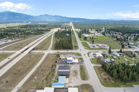 30500 N Old Highway 95 Athol ID 83801