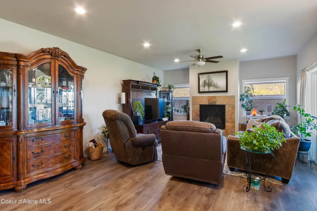 318 Creekview Court Sandpoint ID 83864