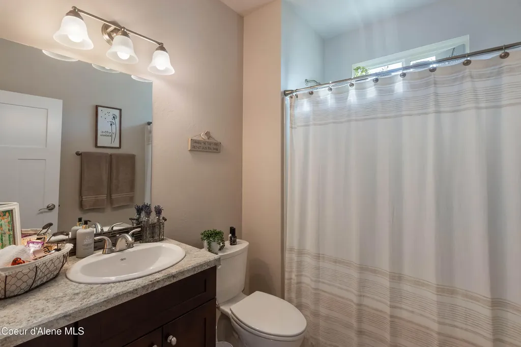 318 Creekview Court Sandpoint ID 83864
