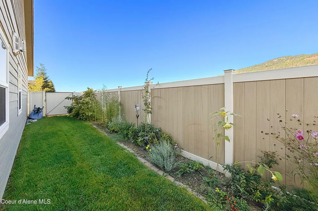 318 Creekview Court Sandpoint ID 83864