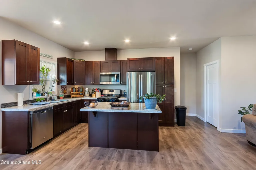 318 Creekview Court Sandpoint ID 83864