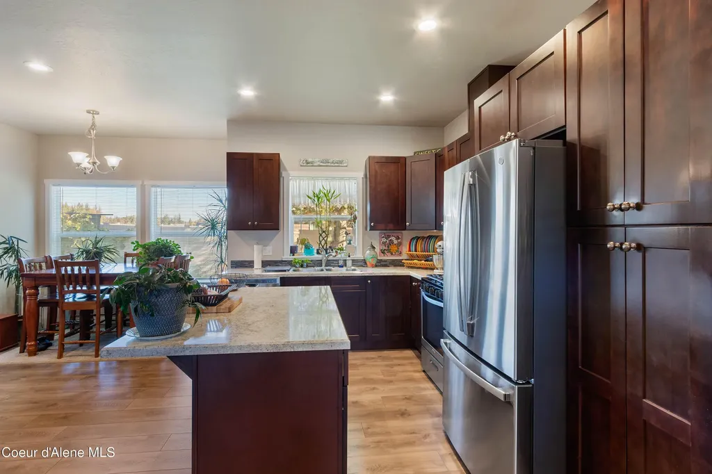 318 Creekview Court Sandpoint ID 83864