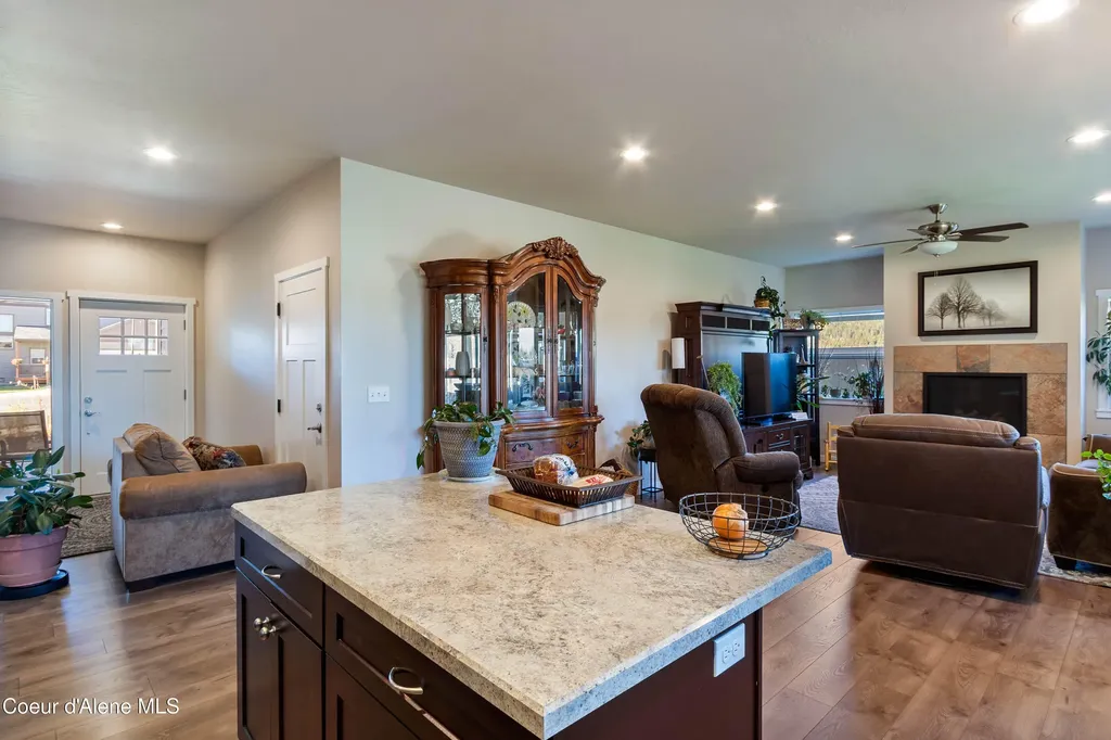 318 Creekview Court Sandpoint ID 83864