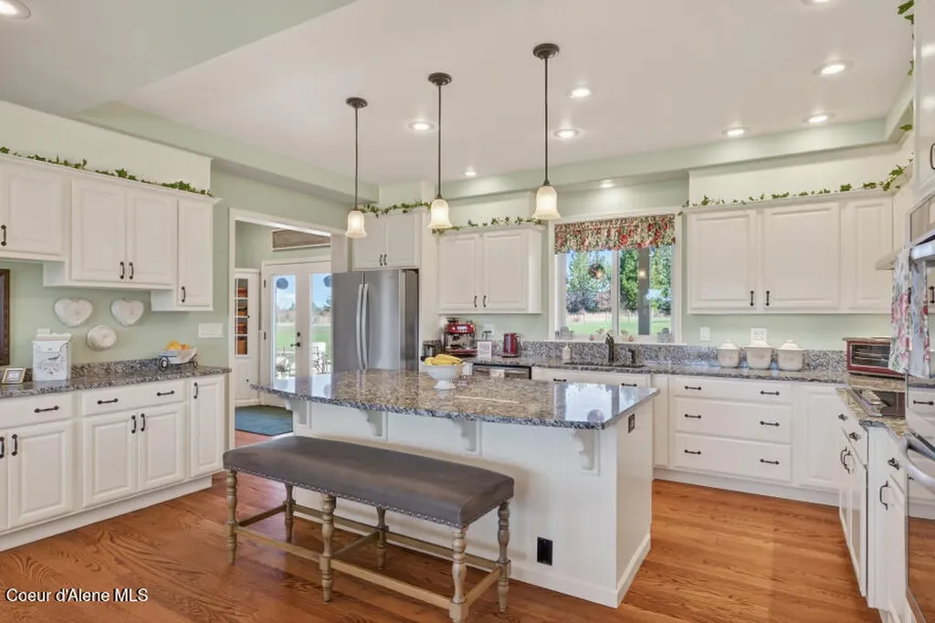 1086 E Rock Creek Road Potlatch ID 83855