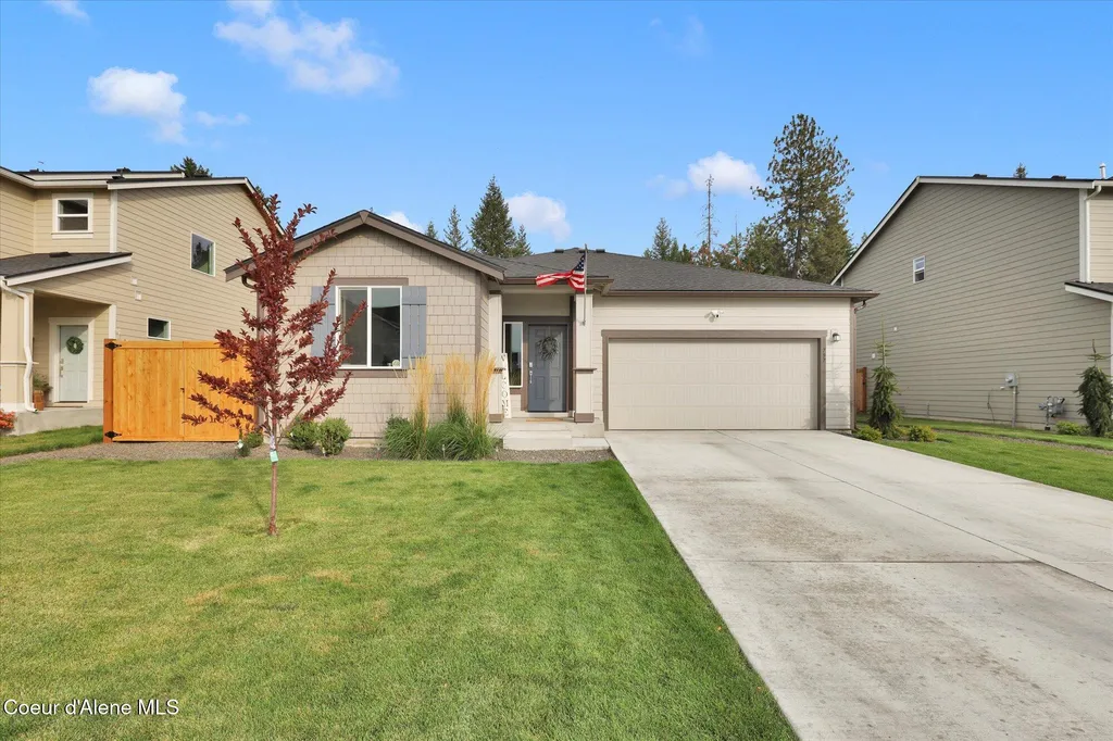 797 E Burdock Loop Hayden ID 83835