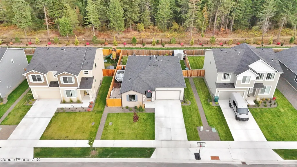 797 E Burdock Loop Hayden ID 83835