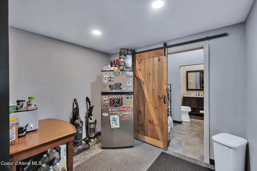 7168 N Government Way Dalton Gardens ID 83815