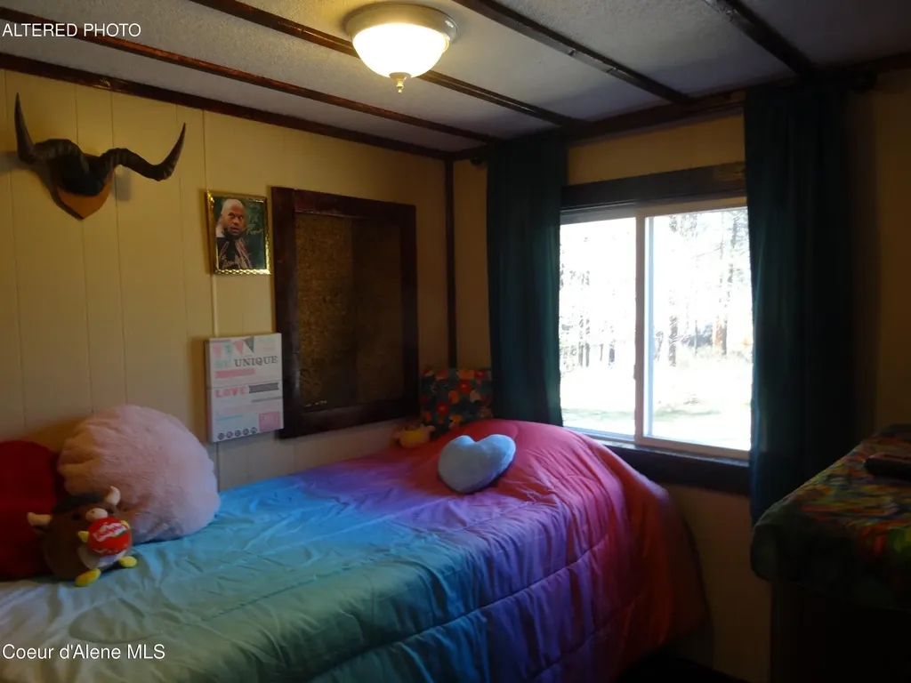 552 Outback Loop Spirit Lake ID 83869