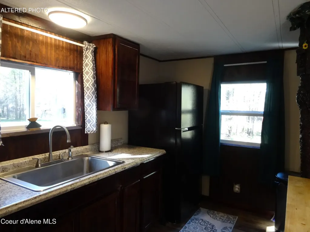 552 Outback Loop Spirit Lake ID 83869