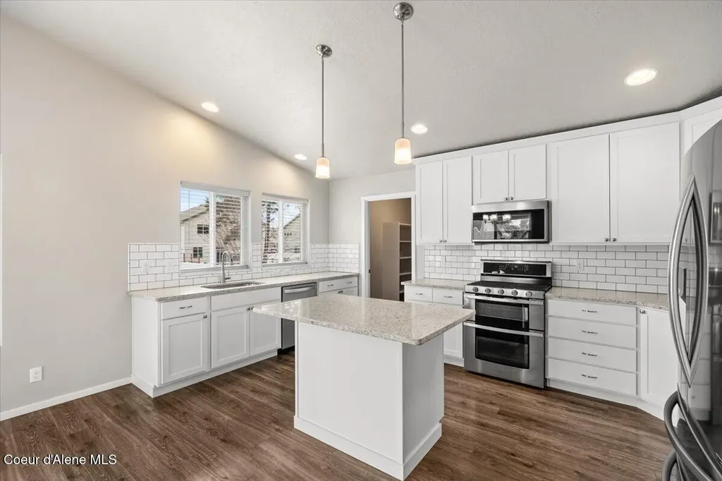 6924 W Christine Street Rathdrum ID 83858