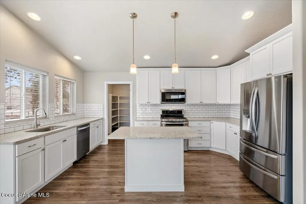 6924 W Christine Street Rathdrum ID 83858