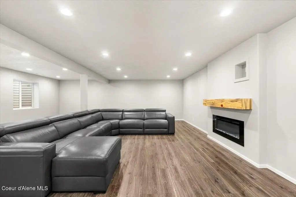 6924 W Christine Street Rathdrum ID 83858