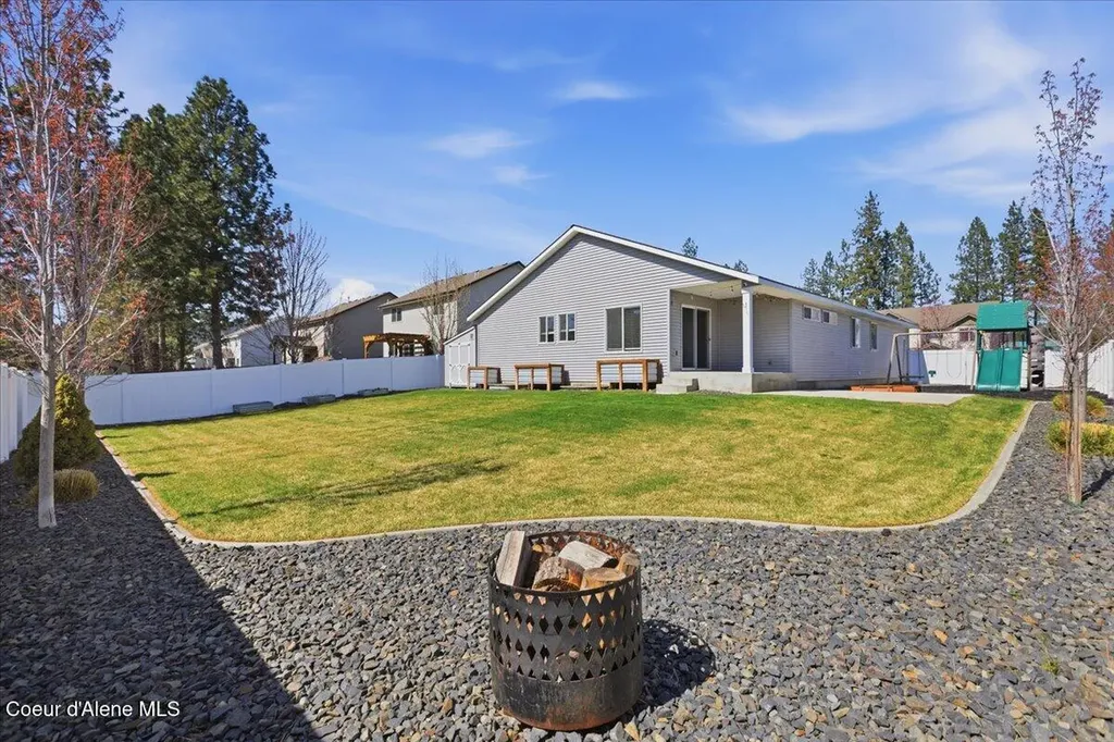 6924 W Christine Street Rathdrum ID 83858
