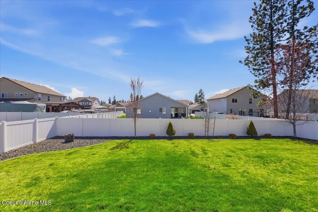 6924 W Christine Street Rathdrum ID 83858