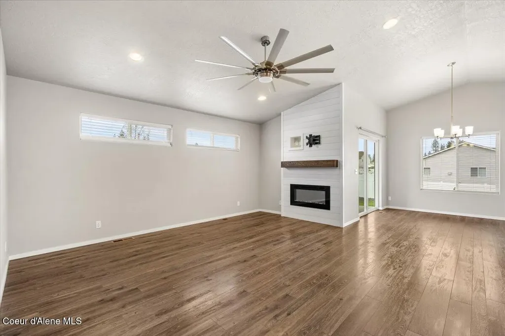6924 W Christine Street Rathdrum ID 83858