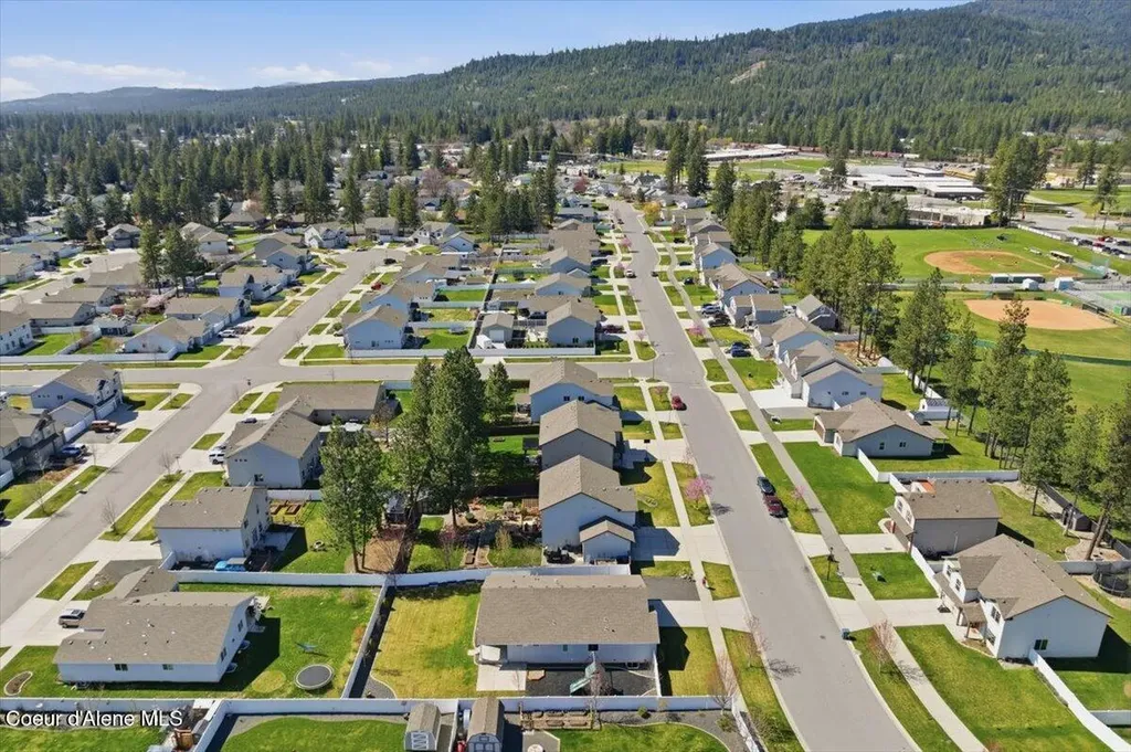 6924 W Christine Street Rathdrum ID 83858