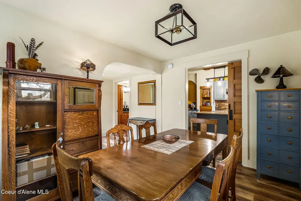 710 Pine Street Sandpoint ID 83864