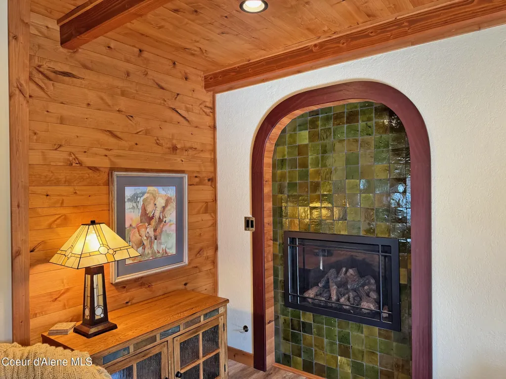 710 Pine Street Sandpoint ID 83864