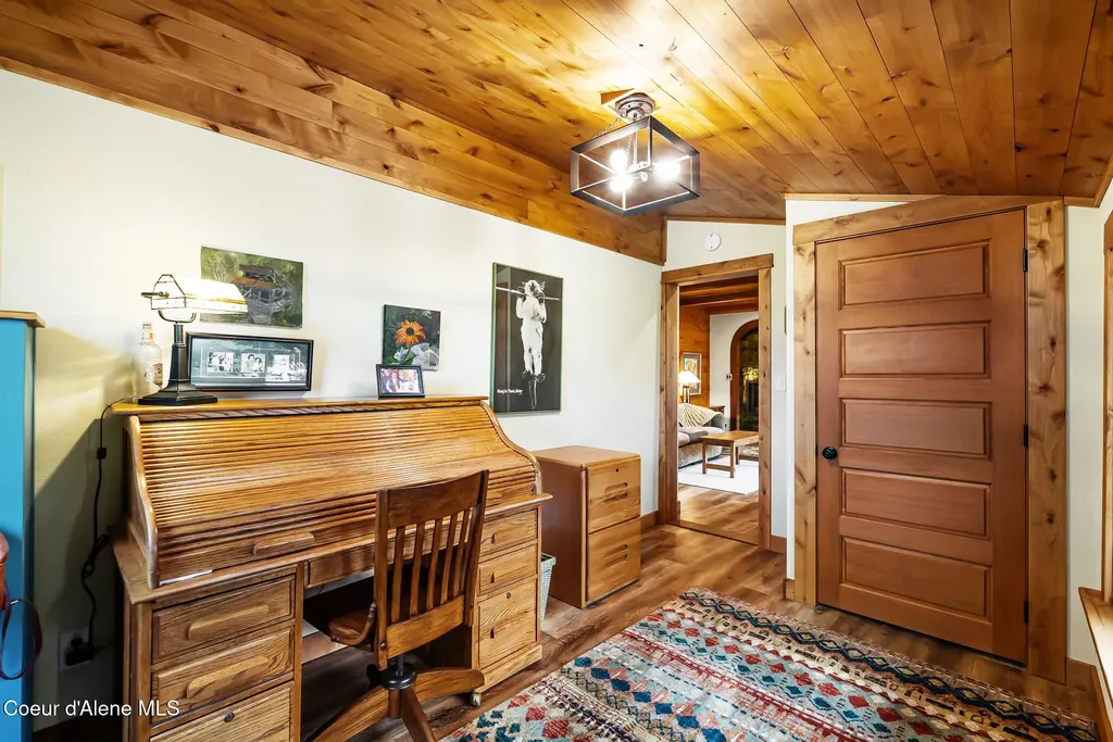 710 Pine Street Sandpoint ID 83864