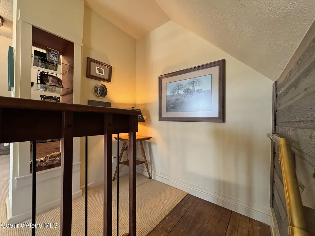 710 Pine Street Sandpoint ID 83864