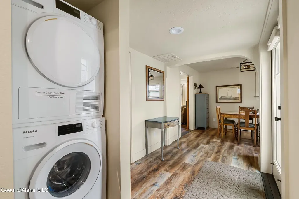 710 Pine Street Sandpoint ID 83864