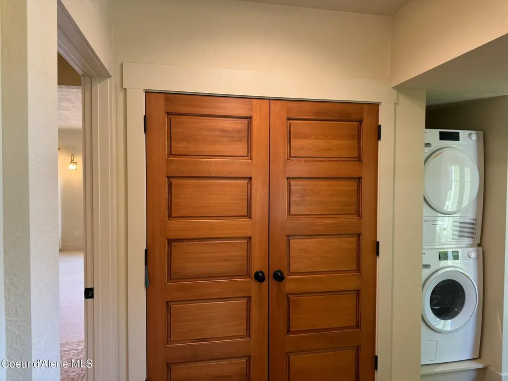 710 Pine Street Sandpoint ID 83864