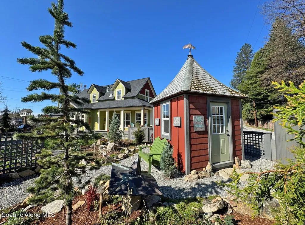 710 Pine Street Sandpoint ID 83864