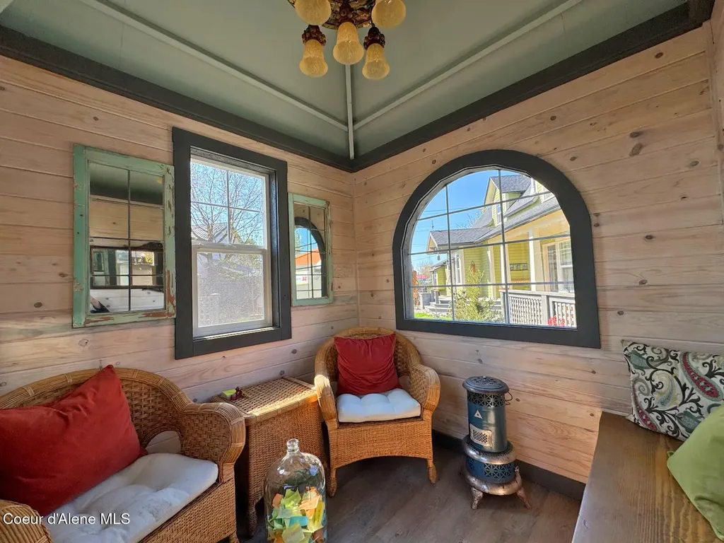 710 Pine Street Sandpoint ID 83864