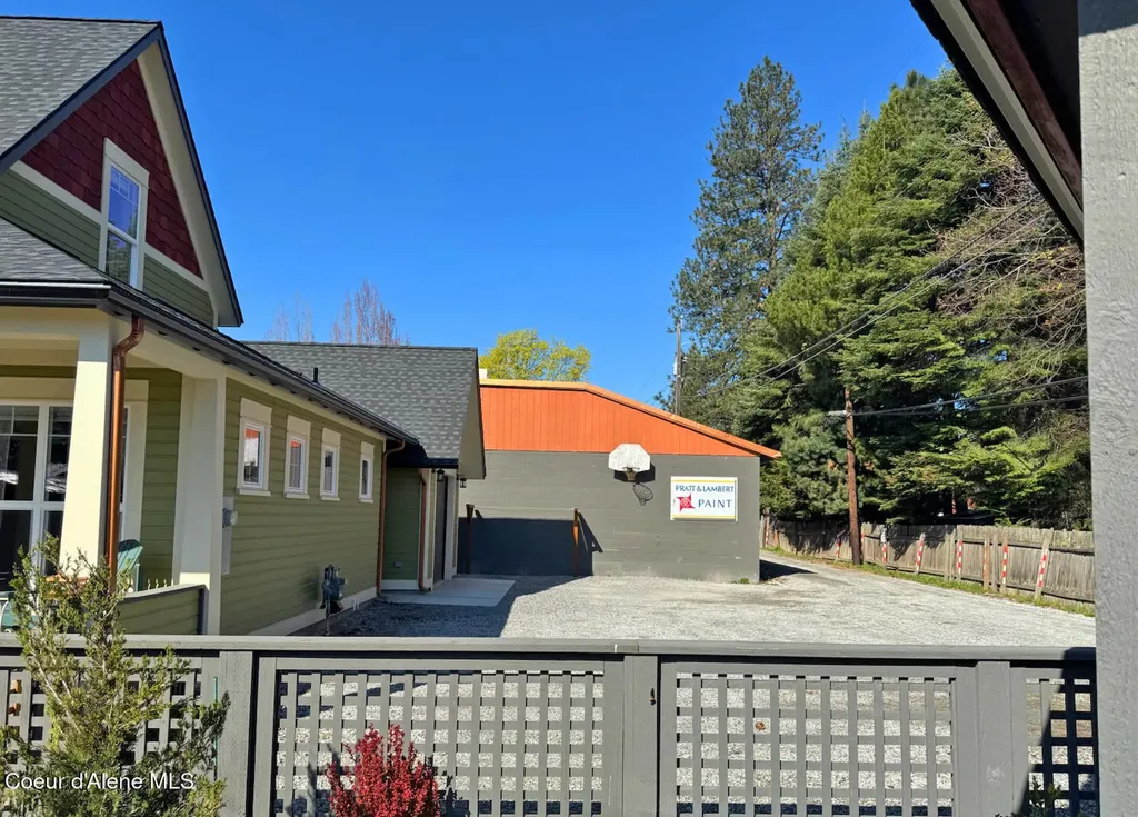710 Pine Street Sandpoint ID 83864