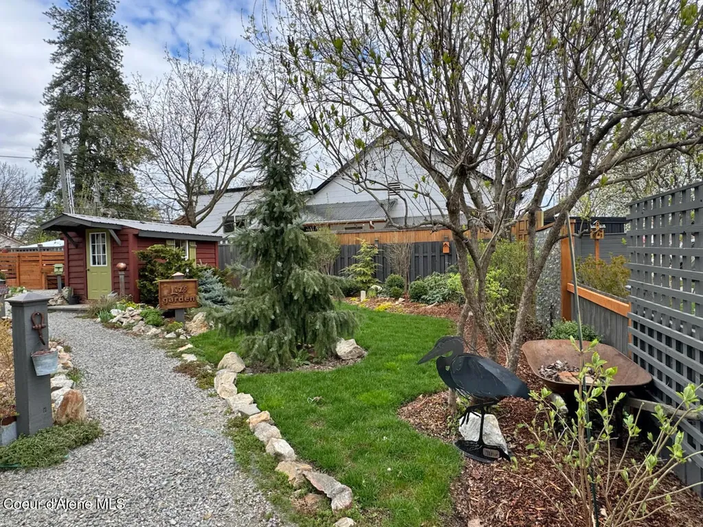 710 Pine Street Sandpoint ID 83864