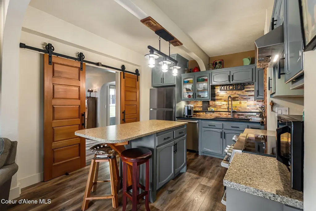 710 Pine Street Sandpoint ID 83864