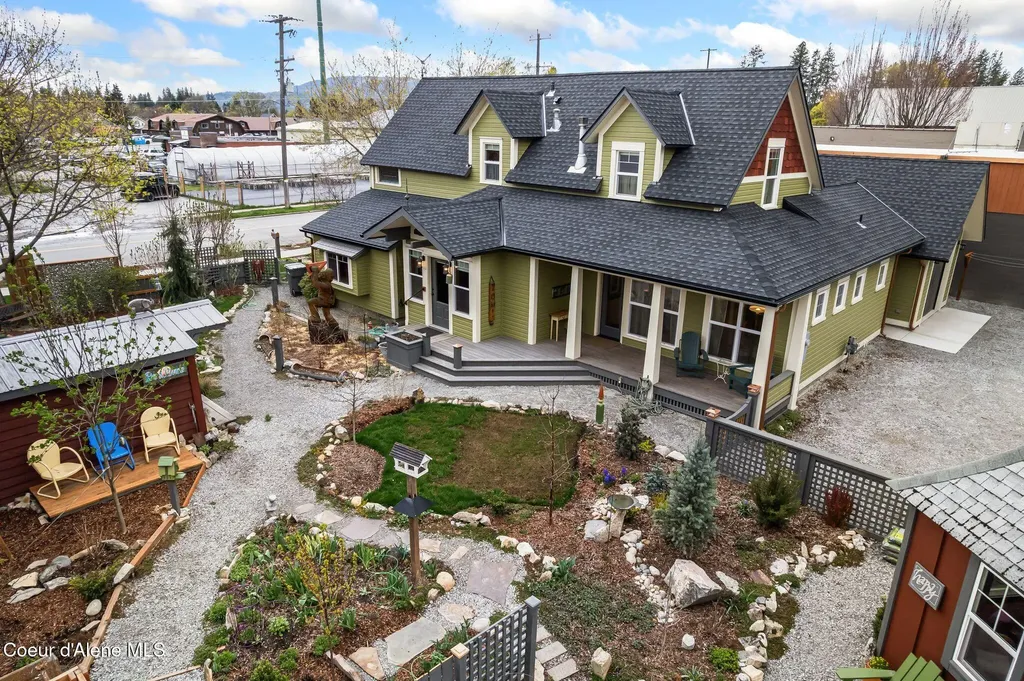 710 Pine Street Sandpoint ID 83864